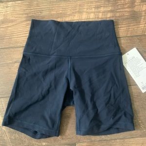 Lululemon Align HR short 6” navy color size 4